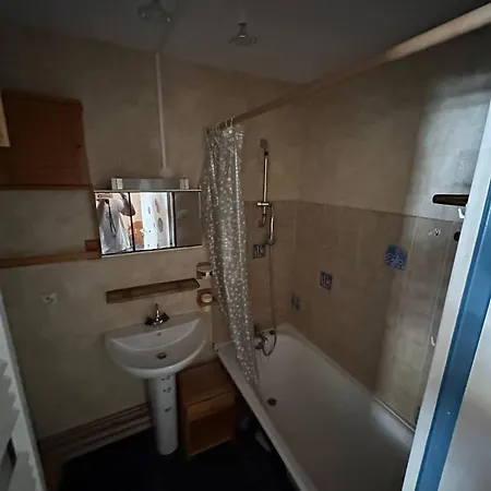 شقة Cd-1304 - Inout - 5 Beds Flat *