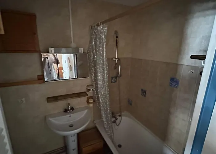 Διαμέρισμα Cd-1304 - Inout - 5 Beds Flat *